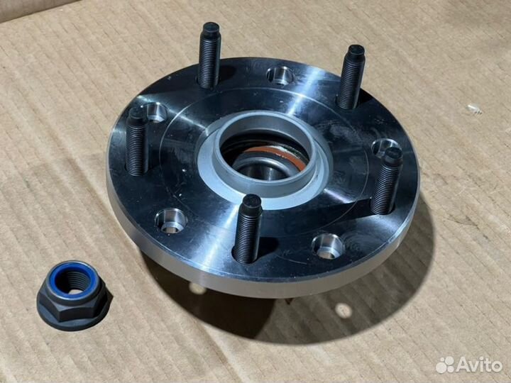 Ступица задняя Ford Transit Custom 2.2 FWD 2014