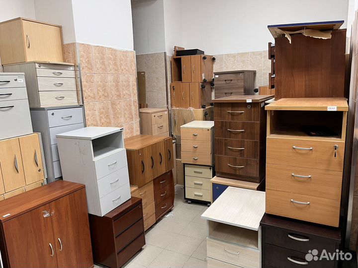 Офисная мебель б/у