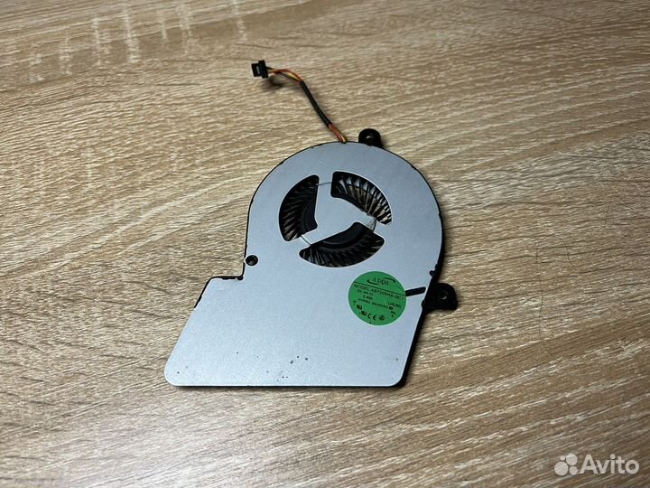 Кулер Toshiba U940