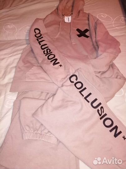 Спортивный костюм женский