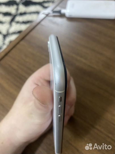 iPhone Xr, 128 ГБ