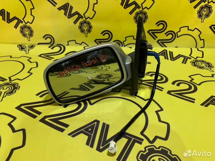 Зеркало заднего вида переднее левое Toyota Ist