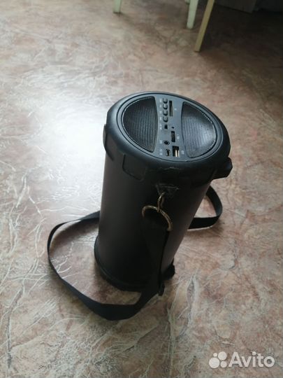 Портативная колонка telefunken