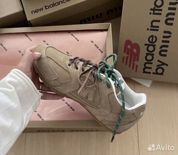 Кроссовки new balance 530 x miu miu