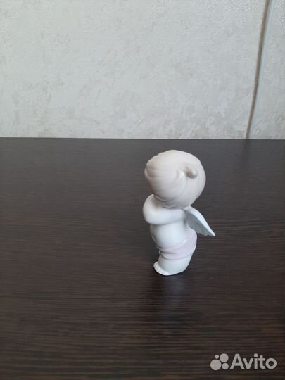 Статуэтка ангелочек