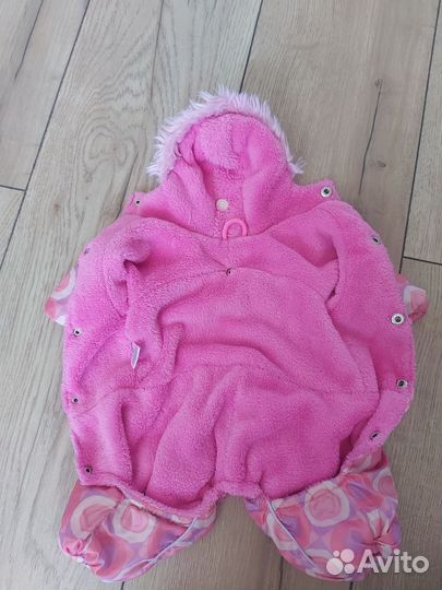 Зимний комбинезон для маленькой собаки