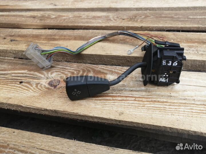 Переключатель поворотов подрулевой BMW Е36