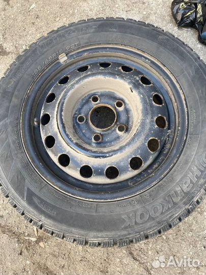 Hankook Winter RW06 185/65 R15