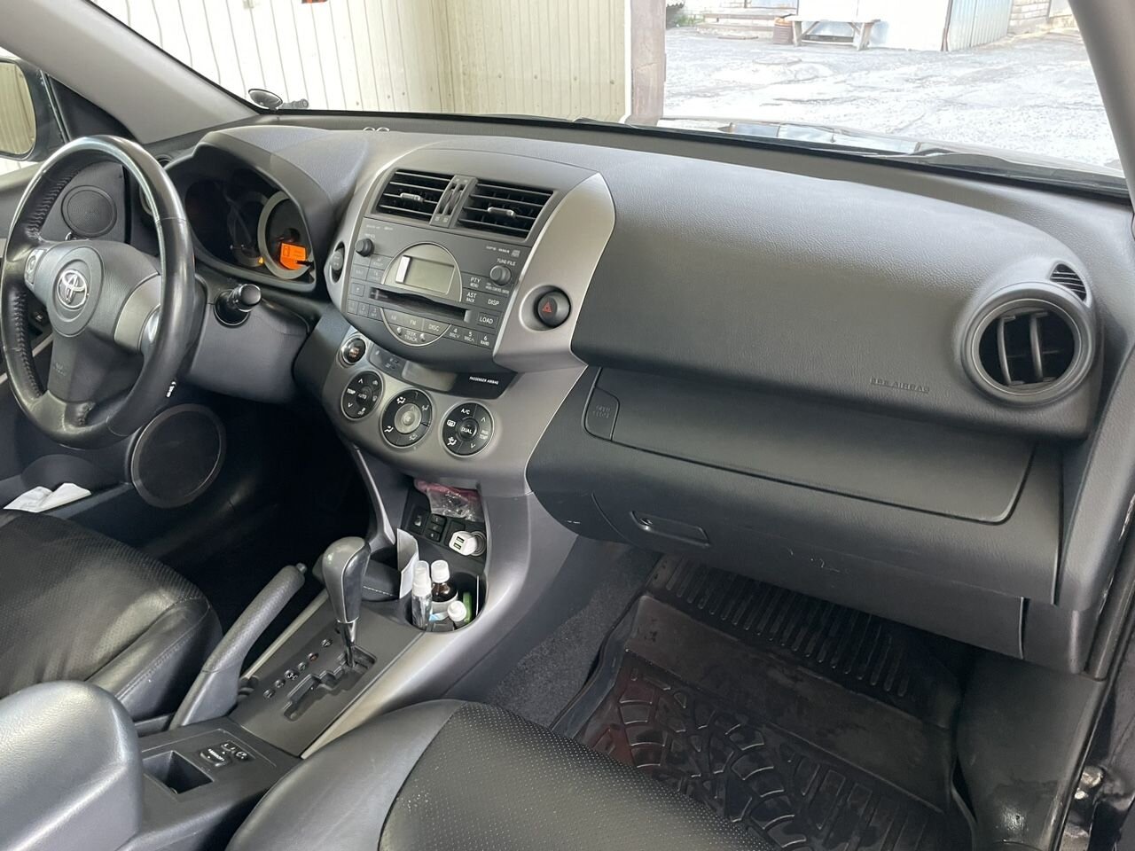 Toyota RAV4: фото владельца