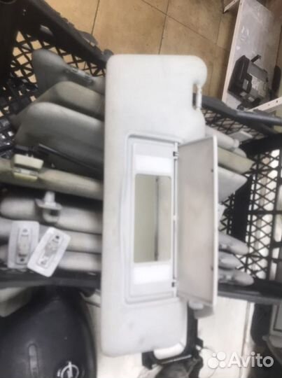 Солнцезащитный козырек мерседес 210 202