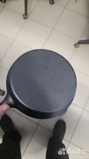 Чугунная сковорода