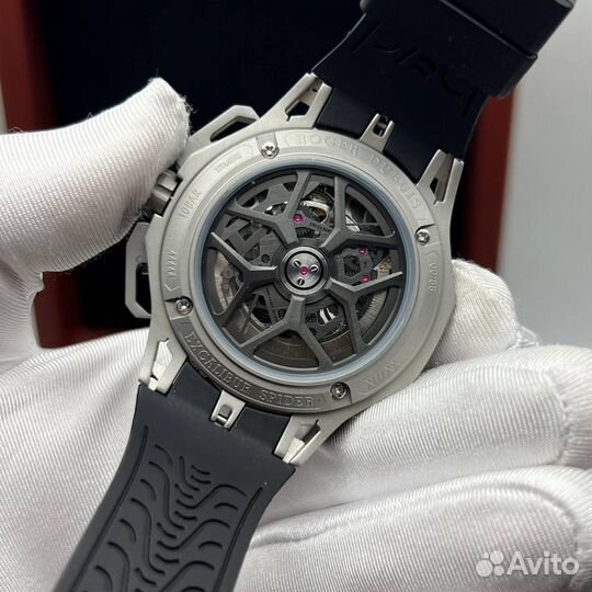 Часы roger dubuis