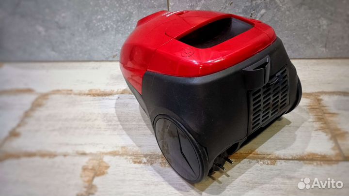 Пылесос Scarlett SC-084