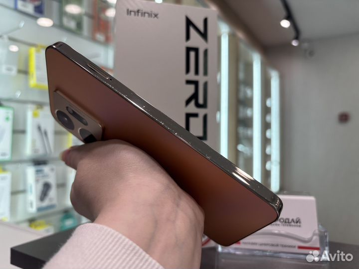 Infinix Zero 20, 8/256 ГБ