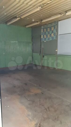 Производство, склад 1100 м²