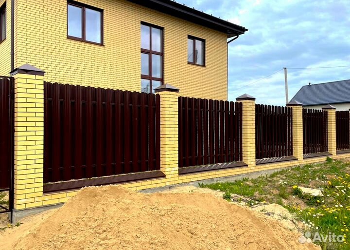 Заборы из профнастила с установкой