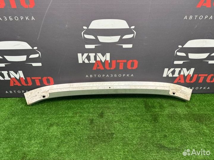 Усилитель бампера передний Audi Q7 4L 4.2 BAR 2007