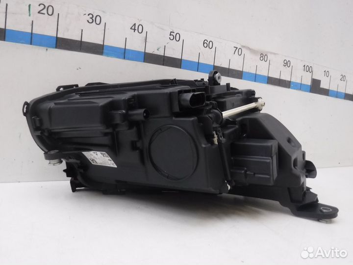 Фара левая Mercedes-Benz E-Class