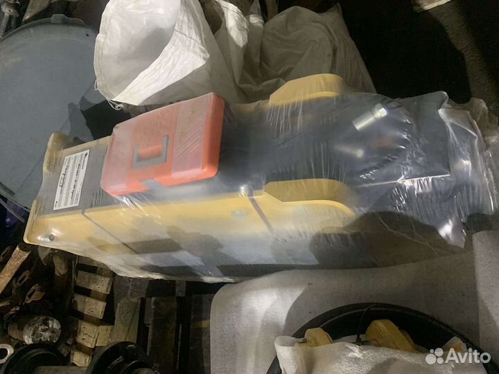 Гидромолот Delta F10 комплект в открытом корпусе