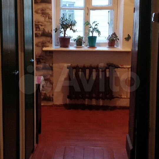 Комната 24 м² в 3-к., 2/2 эт.