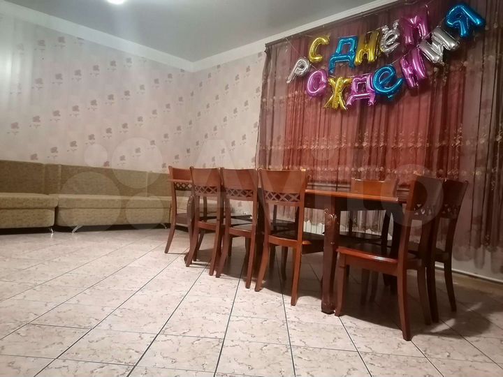Дом 220 м² на участке 11 сот.