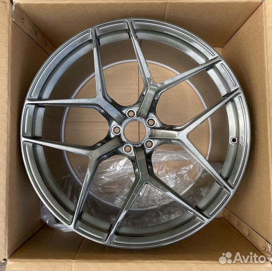 Кованые диски R25