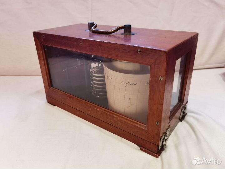 Барограф морской судовой Германия