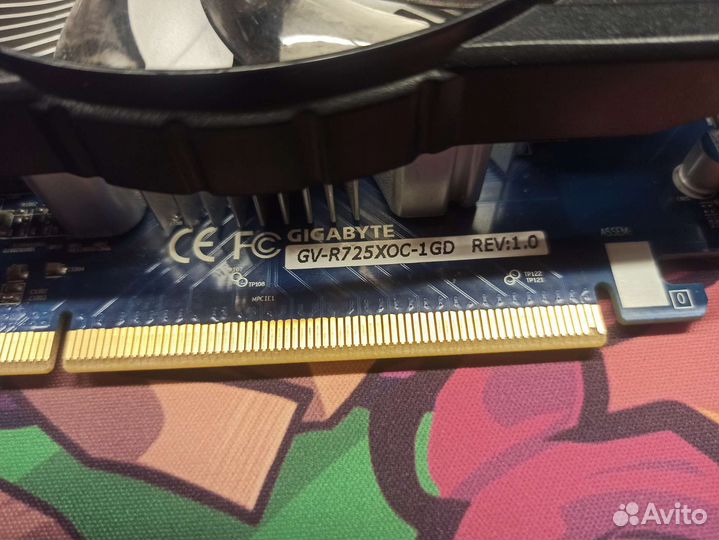 Видеокарта Amd r7 200 s