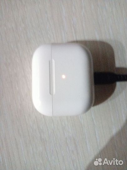 Продам аирподсы