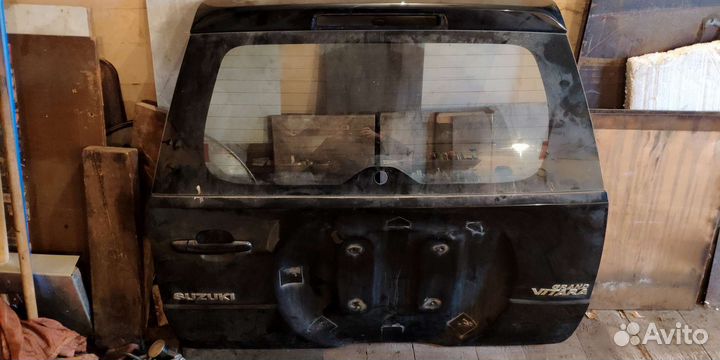 Крышка багажника Suzuki grand vitara