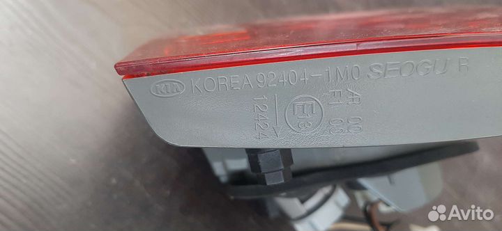 Kia Cerato 2 фонарь в крышку багажника оригинал