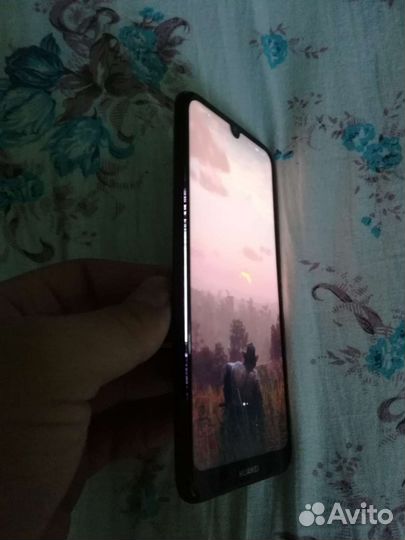 Телефон Huawei y6 2019