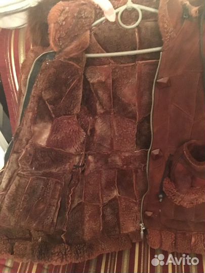 Дубленка для девочки б/у натуральная