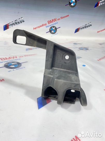 Крепление бампера заднее левое Bmw Х3 E83 М54В25