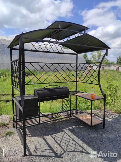 Мангал с крышей