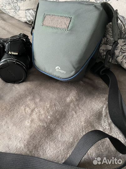 Зеркальный фотоаппарат