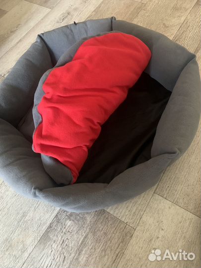 Лежанка для собак