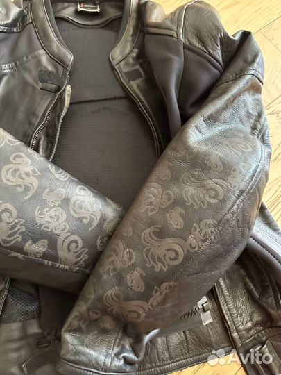 Мотокуртка