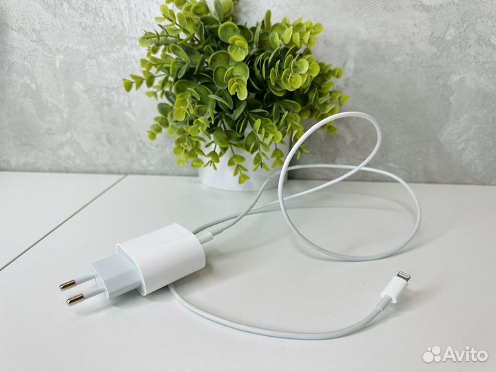 Блок с проводом 20w apple