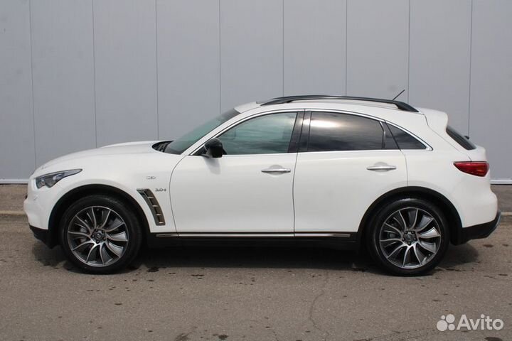 Infiniti QX70, 2015