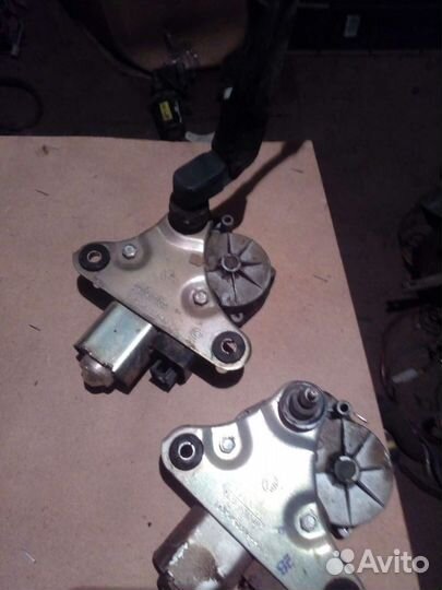 Задний редуктор дворника.Шевроле нива