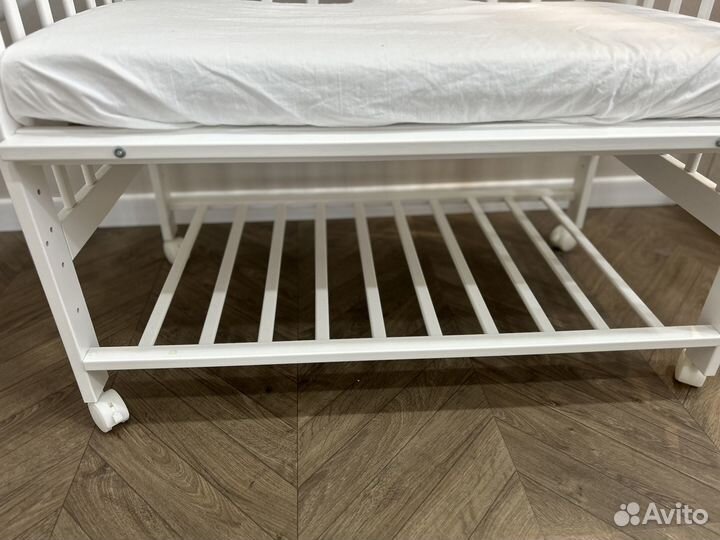 Кроватка для новорожденных бу с матрасом