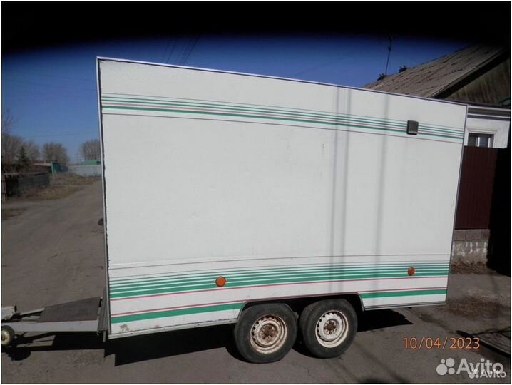 Прицеп жилой