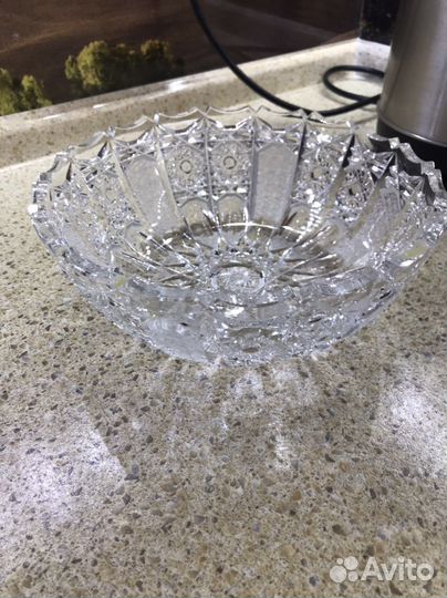 Хрустальная ваза