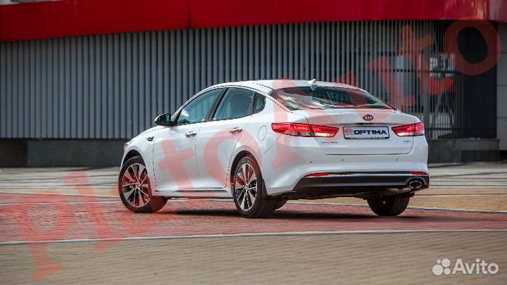 Крышка багажника Белая Kia Optima 4 2016-2020