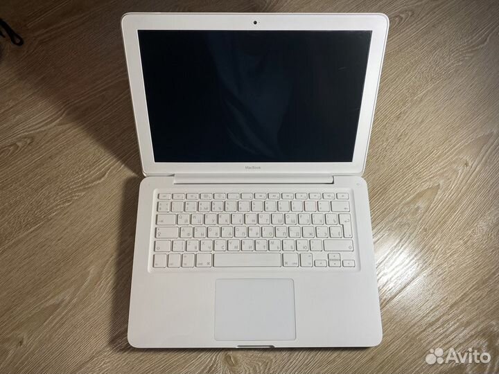 Apple macbook А1342