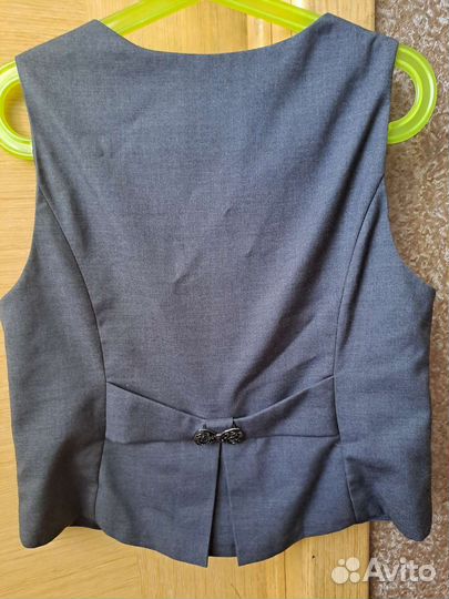 Школьная форма для девочки серая 140