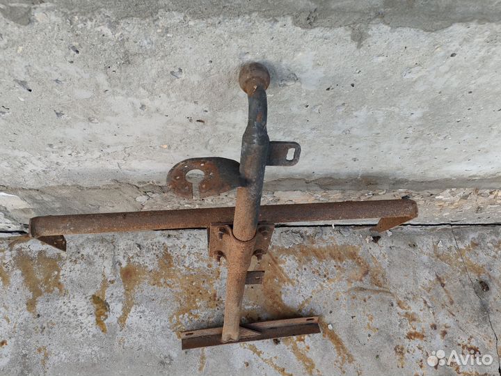 Фаркоп на Ваз 2114 бу