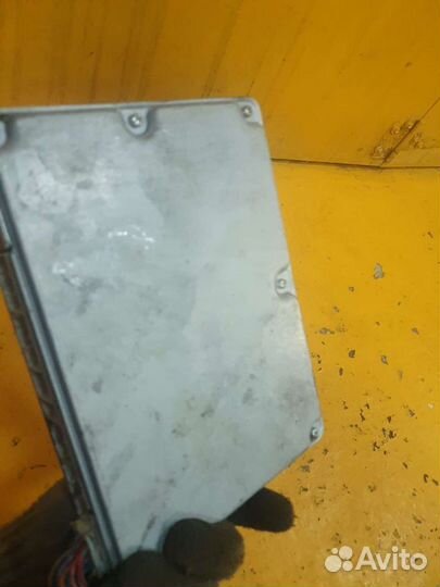 Блок управления двигателем двс 2.0 1AZ-FSE 1azfse