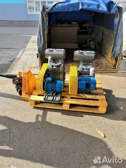 Золотниковые насос авз-20Д для создания вакуума